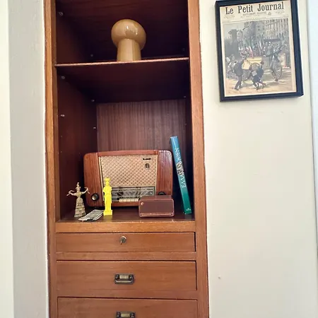 Midcentury Modern Apartment *